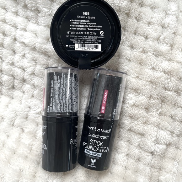 🌸 5 for $25 Wet n Wild Stick Foundation & Color Corrector Bundle - Picture 2 of 4